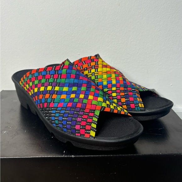 NWOT Bernie Mev Colourful Rainbow Weave Shoes Size EU 41 / Womens 10 - Picture 4 of 11